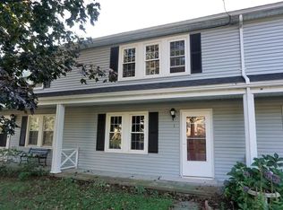 5 Fairview Park Rd UNIT 3, Sturbridge, MA 01566