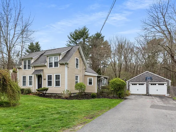 358 W Elm St, Pembroke, MA 02359