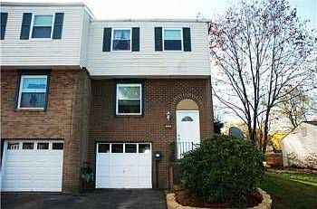 2nd image of 3093 Camberly Dr