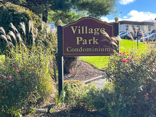 24 Village Park Dr Unit 2F, Fishkill, NY 12524