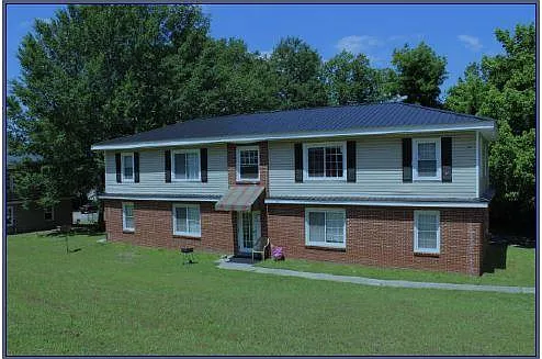 2910 McClellan Blvd Photo 1
