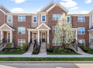 830 Center St, Des Plaines, IL 60016