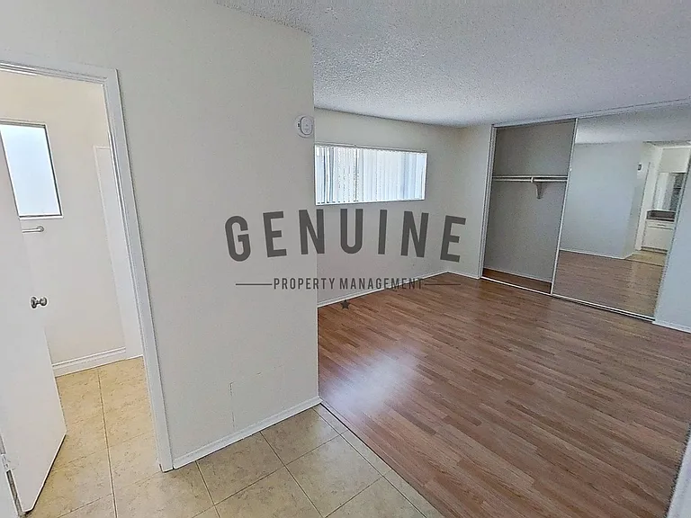 8142 La Paz Dr — Photo 6