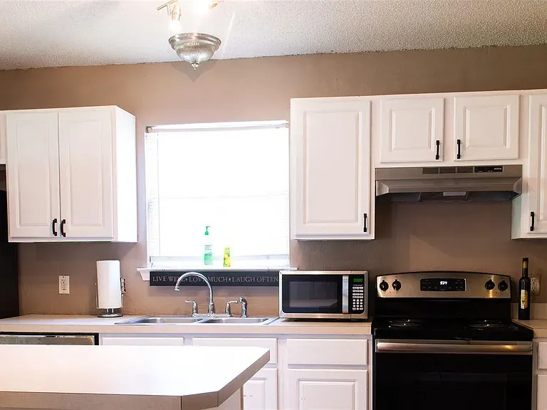 10437 Senegal Dr — Photo 17