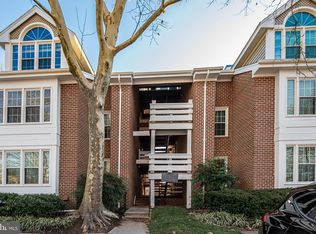 11148 Beaver Trail Ct, Reston, VA 20191