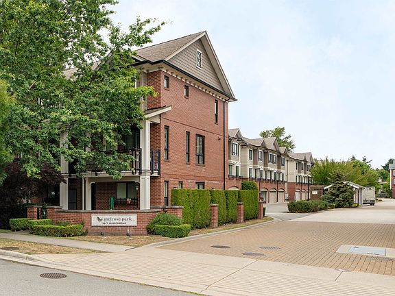 4th image of 9671 Alberta Rd #104