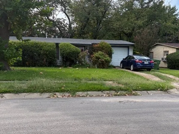 1513 Murray Dr, Garland, TX 75042