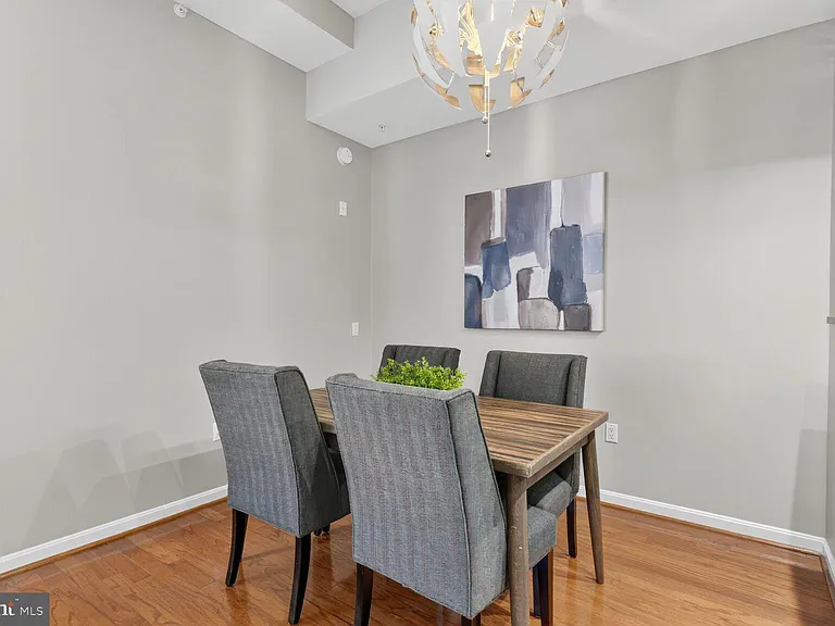 1390 Kenyon St NW #813 — Photo 6