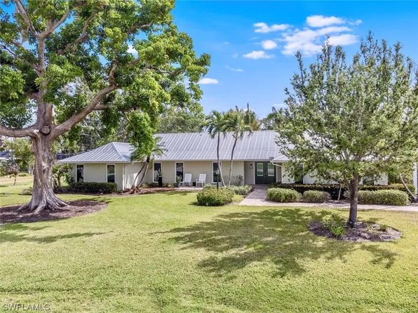 6919 Old Whiskey Creek Dr, Fort Myers, FL 33919
