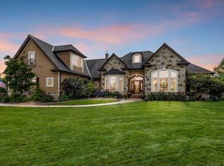N33W29525 Millridge Rd, Pewaukee, WI 53072