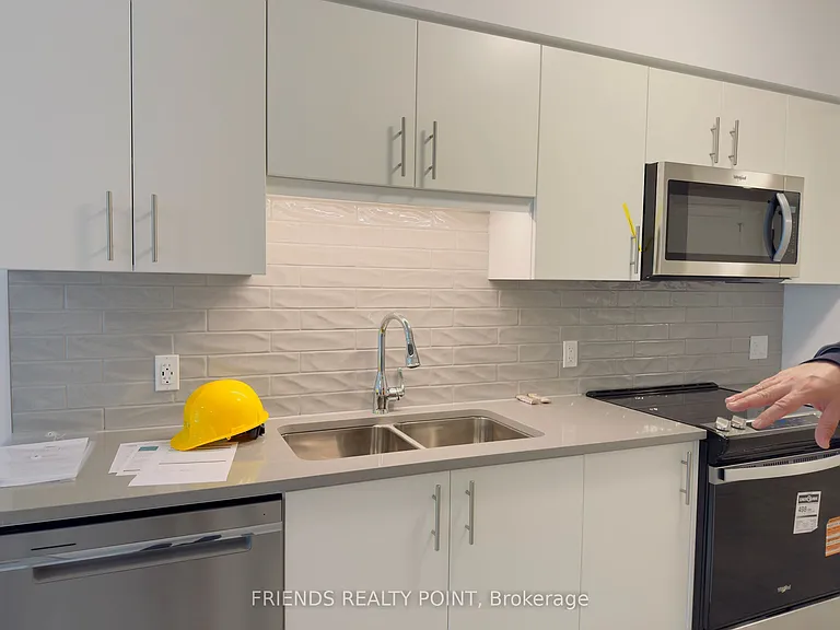 93 Arthur St S #611 — Photo 12