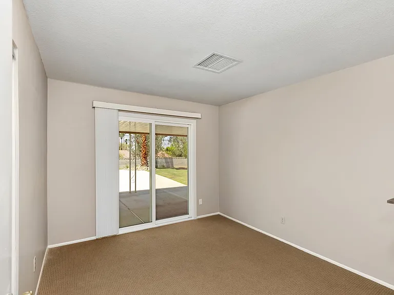 72896 Tamarisk St — Photo 20