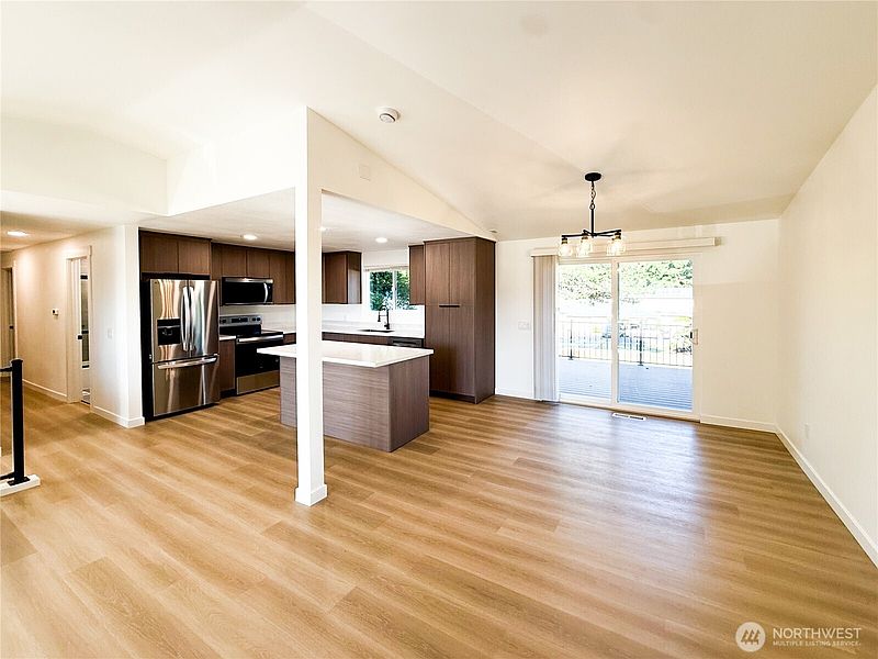 5th image of 11005 SE 248th Street