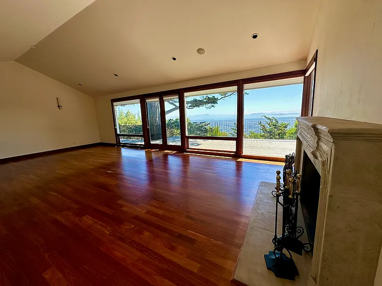 Expansive Bay views.