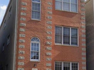 1520 W Superior St APT G, Chicago, IL 60642