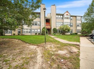 84 Trotters Ln #809, Galloway, NJ 08205