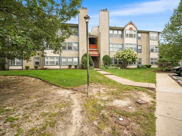 84 Trotters Ln #809, Galloway, NJ 08205
