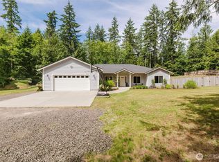 18713 NW Hintzville Rd, Seabeck, WA 98380