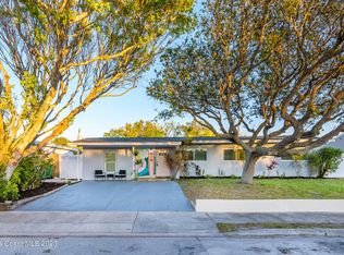 825 S Brevard Ave, Cocoa Beach, FL 32931