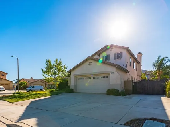 26865 Durango Ct, Hemet, CA 92545