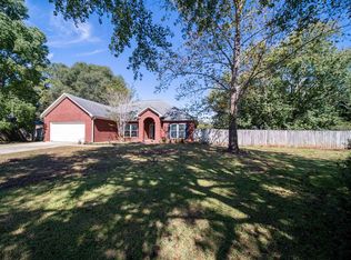 207 Trunbury Dr, Dothan, AL 36305