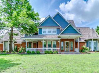 11748 SW 54th St, Mustang, OK 73064