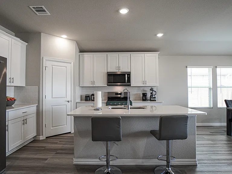 775 Moonlight Pl — Photo 9