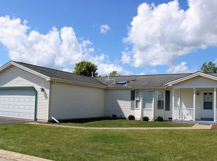 1815 Paddock Ct, Grayslake, IL 60030