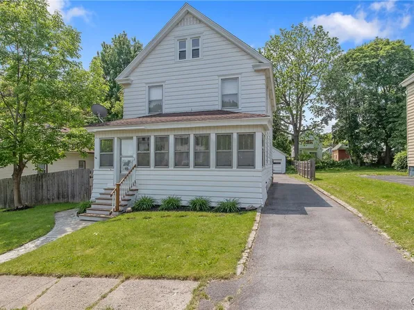 237 Sunstruck Dr, Syracuse, NY 13206