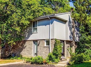 59 Kenninghall Blvd #17, Mississauga, ON L5N 1J6