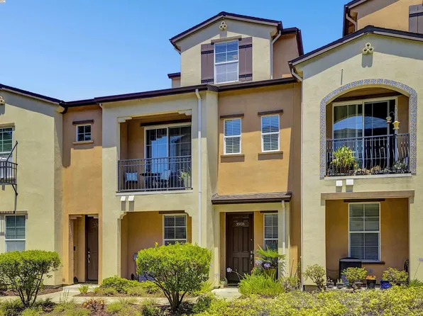 3908 Forest Cir, Castro Valley, CA 94546