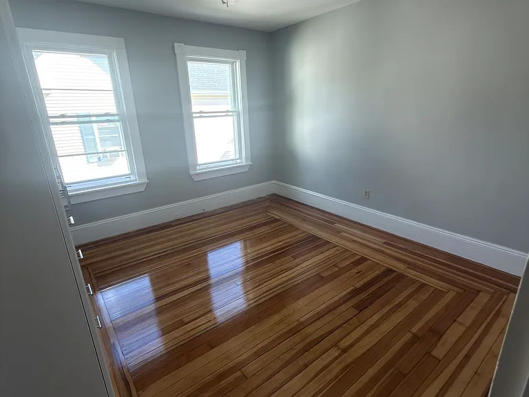 20-22 Florence St #2 — Photo 6