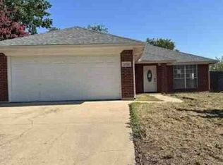 5554 Northfield Dr, Fort Worth, TX 76179