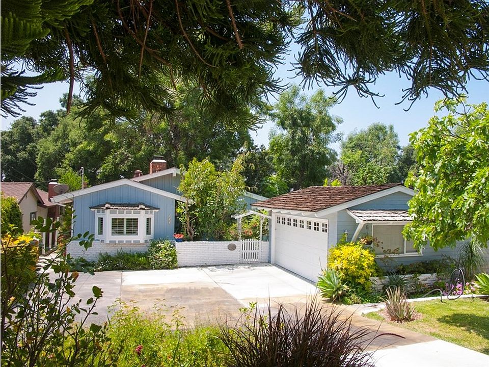 1st image of 232 Ramona Ave