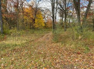 7645 Jacks Rd, Harrison, MI 48625