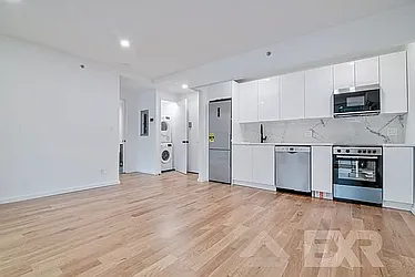 63 Lewis Avenue