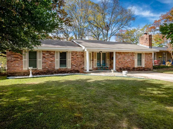 312 Burnside Dr, Little Rock, AR 72205