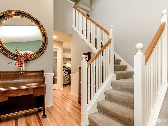 2nd image of 17915 90th Avenue E