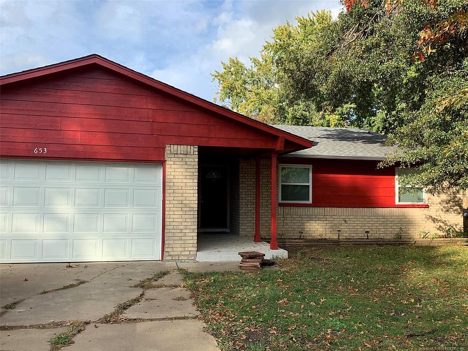 1st image of 653 E 135th Pl S