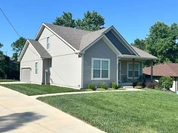 3006 NE 57th Ter, Gladstone, MO 64119