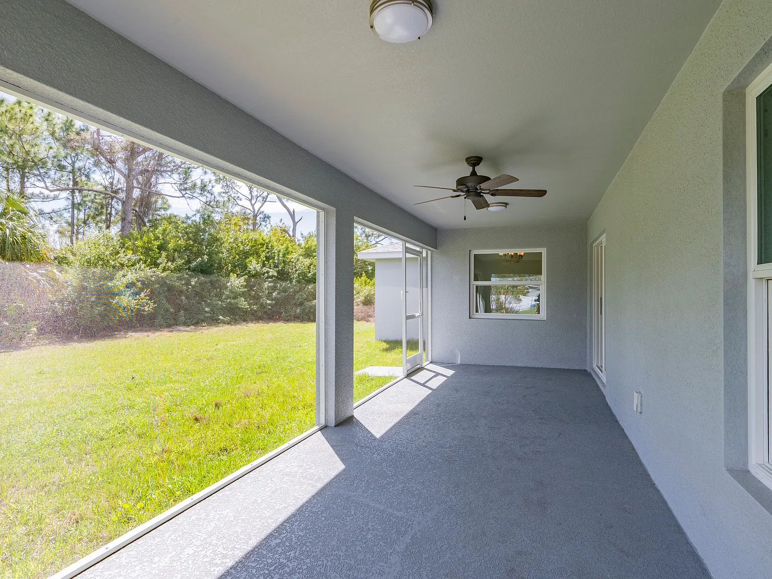 3 bed, 1729 sqft, $2,200 — Photo 4