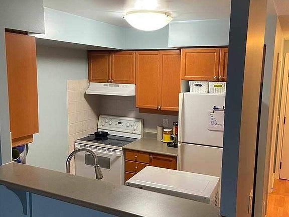 4th image of 710 Humberwood Blvd #1608