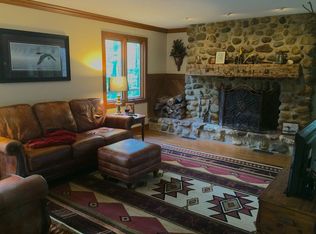 11455 Fowlers Mill Rd, Chardon, OH 44024