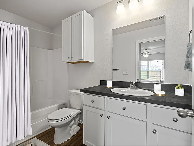 Now Leasing: 2,3, & 4-Bedroom Duplexes at Woodward Park with Attached GarageApply Today! — Photo 23