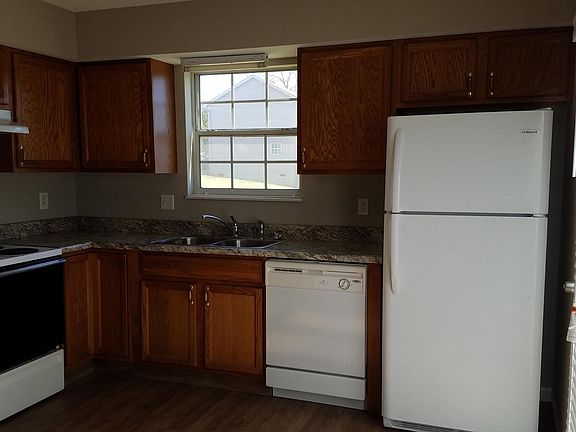 4th image of 7920 Gray Heights Way