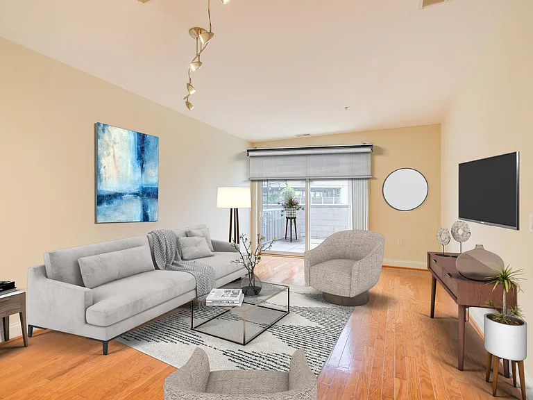 38 Maryland Ave #207 — Photo 8