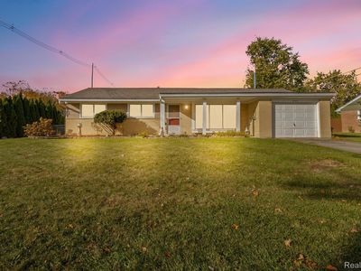 4703 Halberd St, Commerce Township, MI, 48382