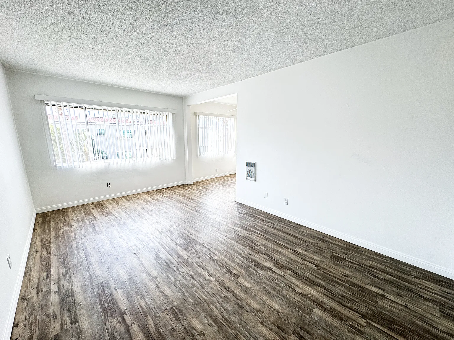 1201 Ocean Ave — Photo 1