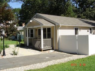 38 Pine Dr, Unionville, CT 06085