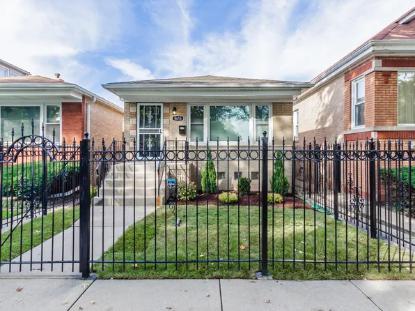 8616 S Phillips Ave, Chicago, IL 60617